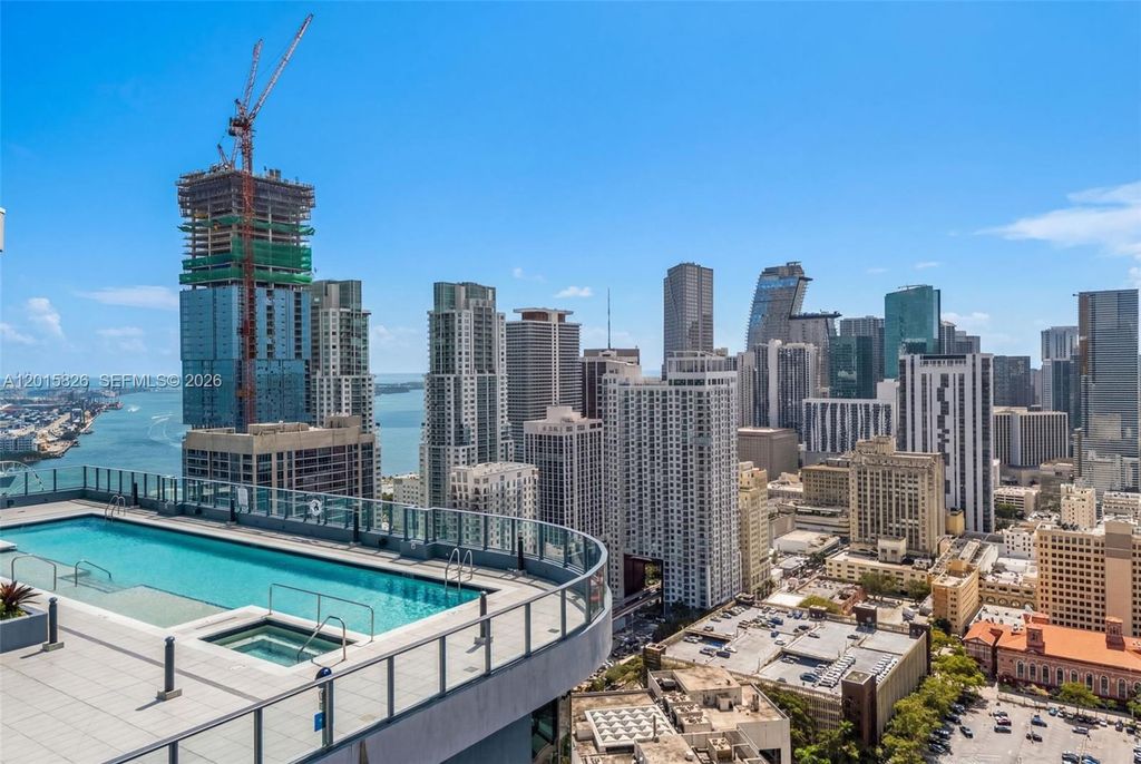 121 NE 5th St 3112, Miami, FL 33132