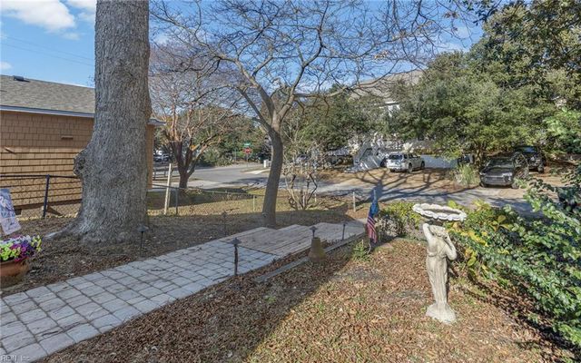 4553 Lauderdale AVE, Virginia Beach, VA 23455