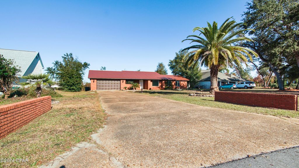 6345 Oak Knoll Road, Panama City, FL 32404