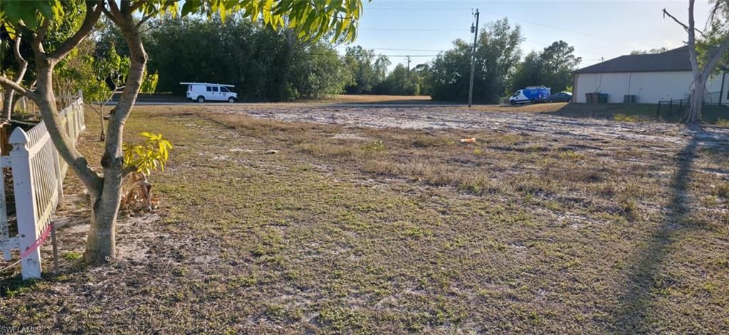 1425 NW 15th TER, CAPE CORAL, FL 33993 — photo 3