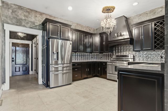 151 Tom and Mike Rd, St Helena Island, SC 29920