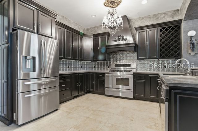 151 Tom and Mike Rd, St Helena Island, SC 29920
