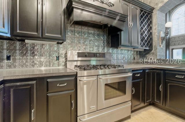 151 Tom and Mike Rd, St Helena Island, SC 29920