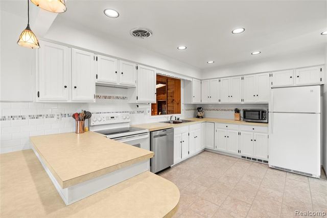 10504 Tamryn Boulevard, Holly, MI 48442