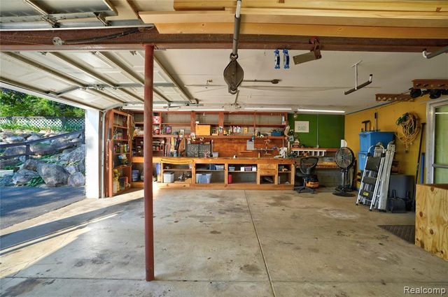 10504 Tamryn Boulevard, Holly, MI 48442
