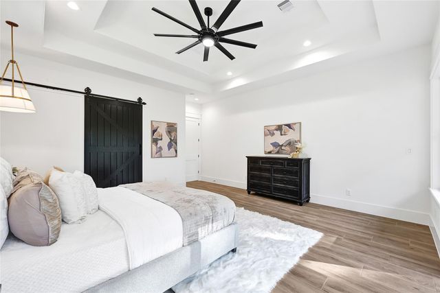 7244 Red Oak Grove Road, Montgomery, TX 77316