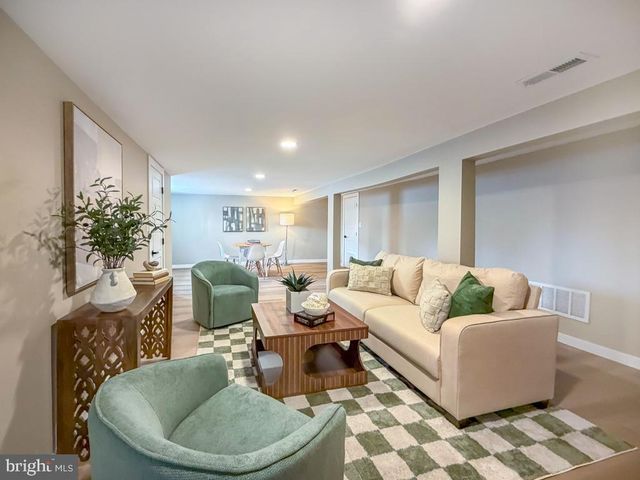 1838 LUKENS AVE, Willow Grove, PA 19090