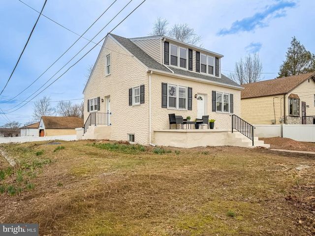 1838 LUKENS AVE, Willow Grove, PA 19090