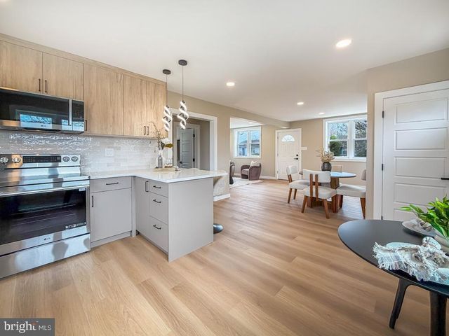 1838 LUKENS AVE, Willow Grove, PA 19090