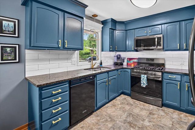 4709 Hermsmeier Lane, Madison, WI 53714