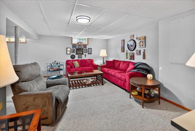 4709 Hermsmeier Lane, Madison, WI 53714