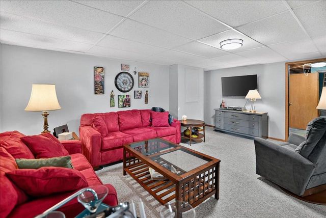 4709 Hermsmeier Lane, Madison, WI 53714