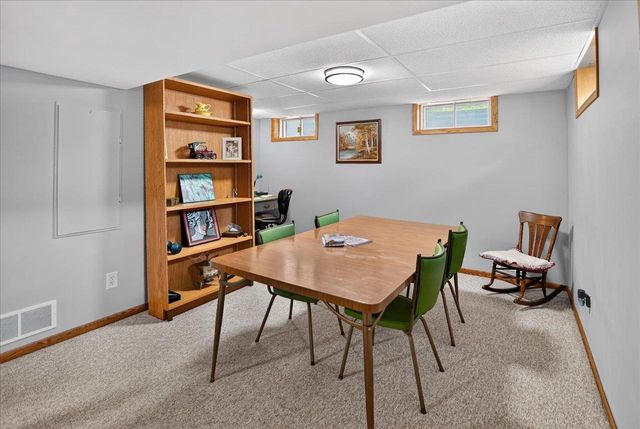 4709 Hermsmeier Lane, Madison, WI 53714