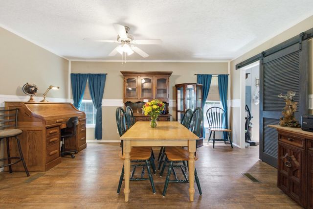 4886 State Road, Ridgeville, SC 29472
