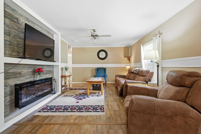 4886 State Road, Ridgeville, SC 29472