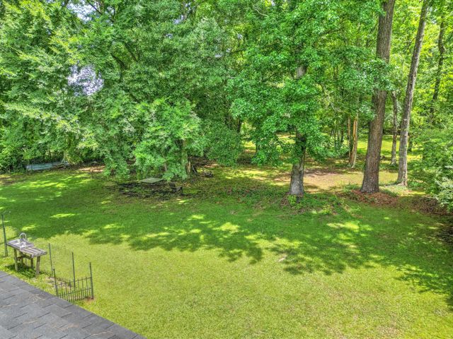4886 State Road, Ridgeville, SC 29472