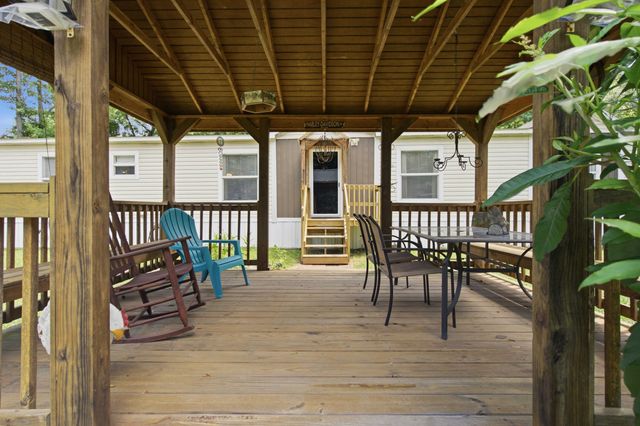 4886 State Road, Ridgeville, SC 29472