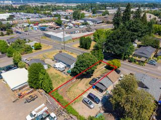 5947 Ne 60TH Ave, Portland, OR 97218