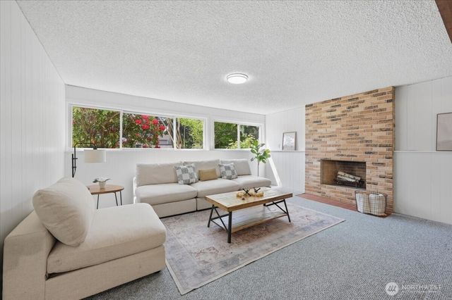 12214 NE 138th Place, Kirkland, WA 98034