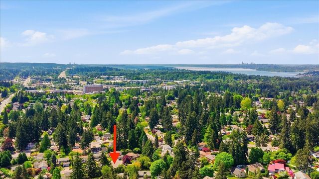 12214 NE 138th Place, Kirkland, WA 98034