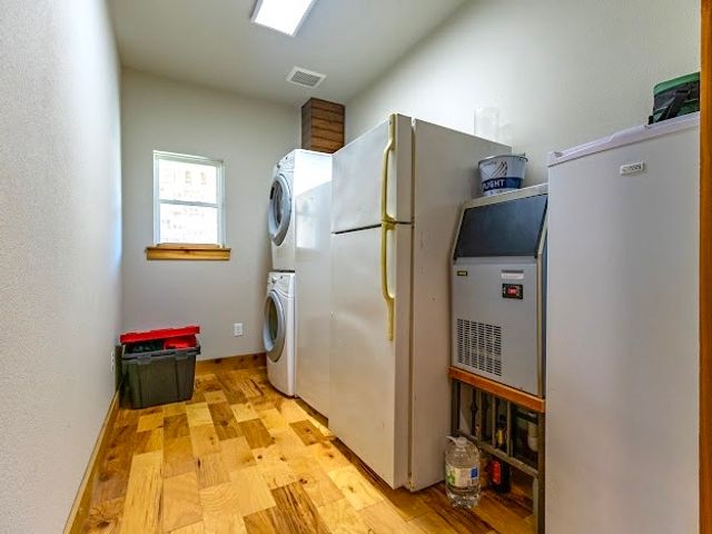 5439 FM 1148, Possum Kingdom Lake, TX 76450