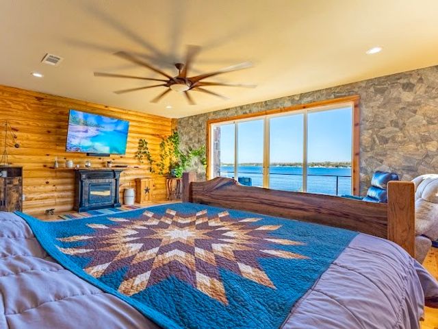 5439 FM 1148, Possum Kingdom Lake, TX 76450