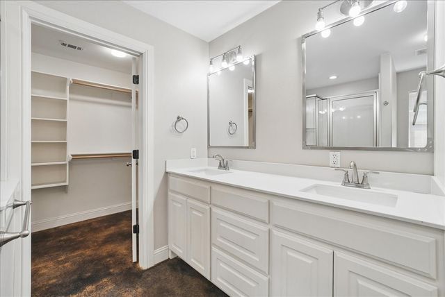 501 E Day Street, Denison, TX 75021
