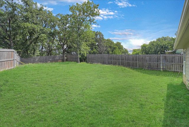 501 E Day Street, Denison, TX 75021