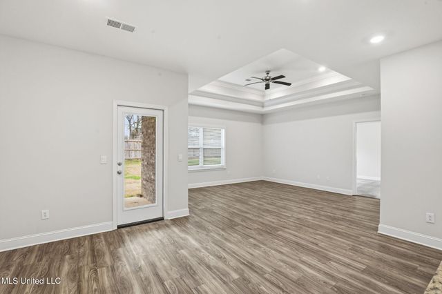 213 Serenity Lake Drive, Pearl, MS 39208