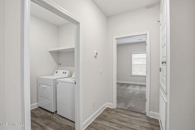 213 Serenity Lake Drive, Pearl, MS 39208