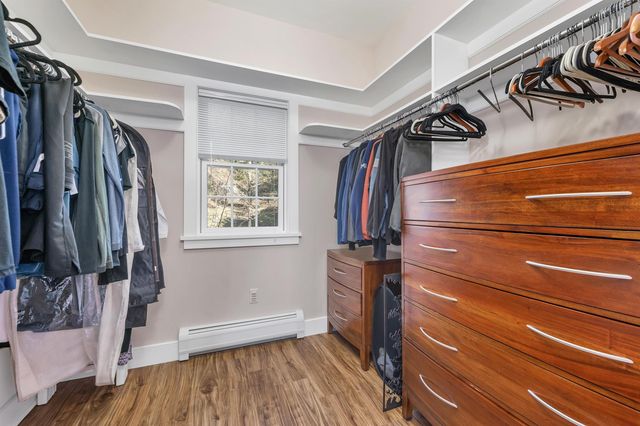 423 Taft Family Road, Hartford, VT 05059