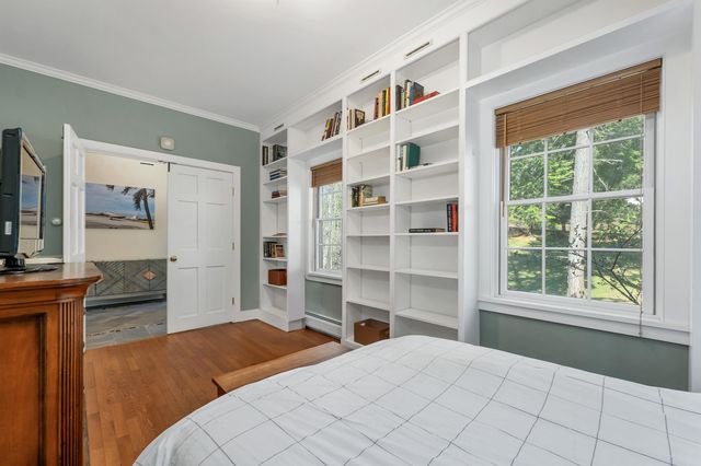 423 Taft Family Road, Hartford, VT 05059