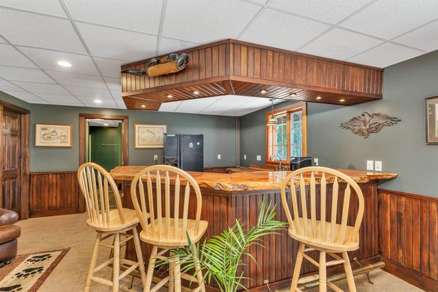 423 Taft Family Road, Hartford, VT 05059