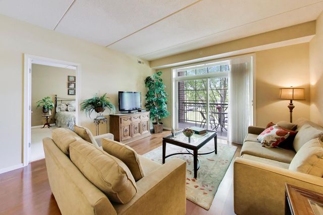 50 S Greeley Street 210, Palatine, IL 60067
