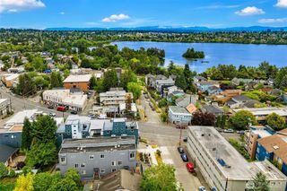 756 N 72nd Street #201, Seattle, WA 98103