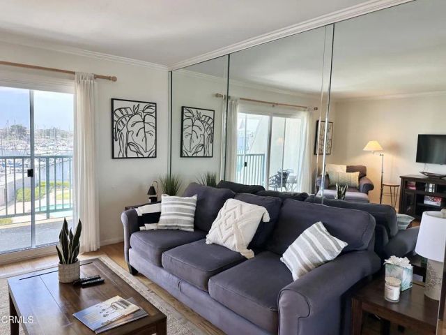 2901 Peninsula Road 347, Oxnard, CA 93035