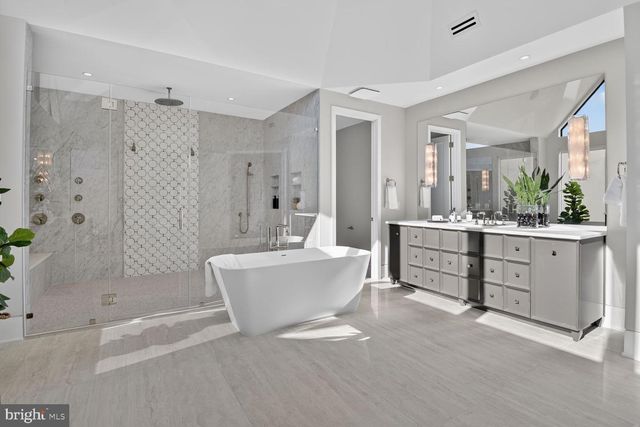1306 BALLANTRAE CT, Mclean, VA 22101