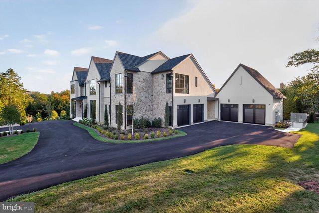 1306 BALLANTRAE CT, Mclean, VA 22101