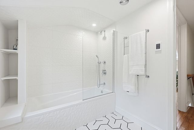 13 Lawrence Circle, Medfield, MA 02052