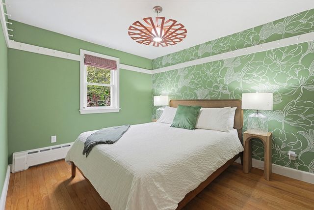 13 Lawrence Circle, Medfield, MA 02052