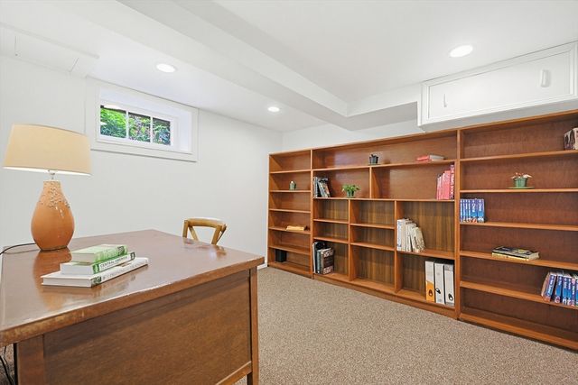 13 Lawrence Circle, Medfield, MA 02052