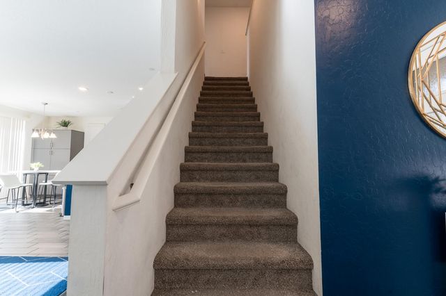 3742 Longford Way, Clovis, CA 93619