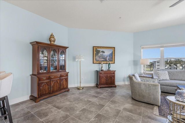 3418 79TH STREET CIRCLE W 303, Bradenton, FL 34209