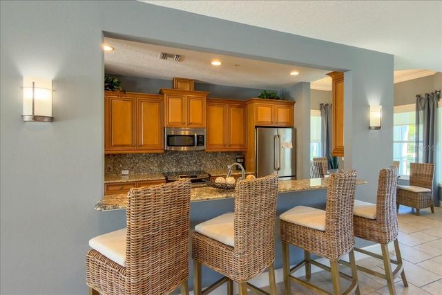 3418 79TH STREET CIRCLE W 303, Bradenton, FL 34209