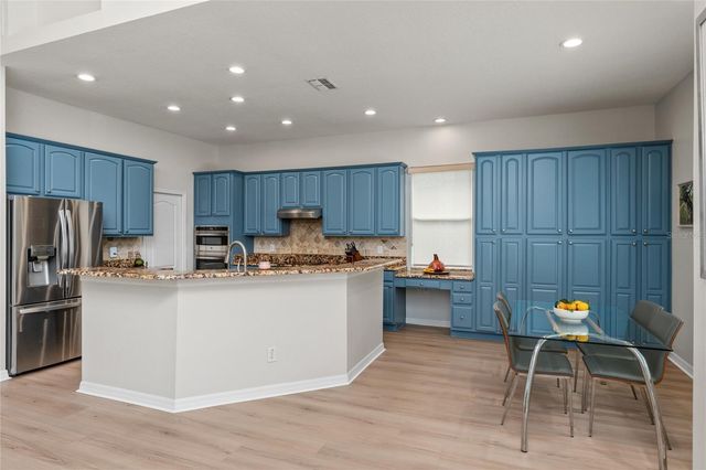 11721 GOTHIC LANE, Tampa, FL 33626