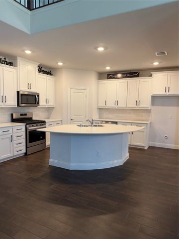 6033 Dandelion Drive, Little Elm, TX 76227