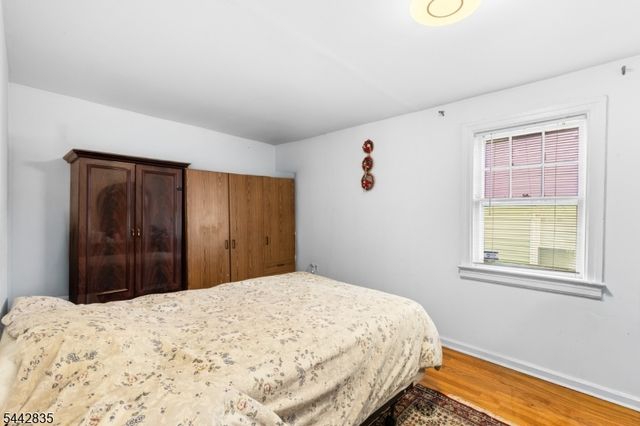 271 Outwater Ln, Saddle Brook Twp., NJ 07663