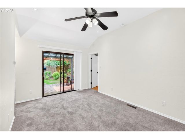 116 Ne 66TH Ave, Portland, OR 97035