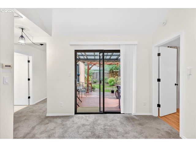 116 Ne 66TH Ave, Portland, OR 97035