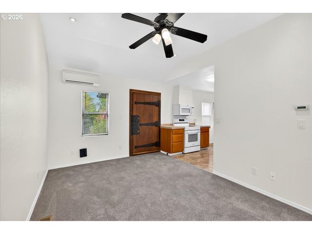 116 Ne 66TH Ave, Portland, OR 97035